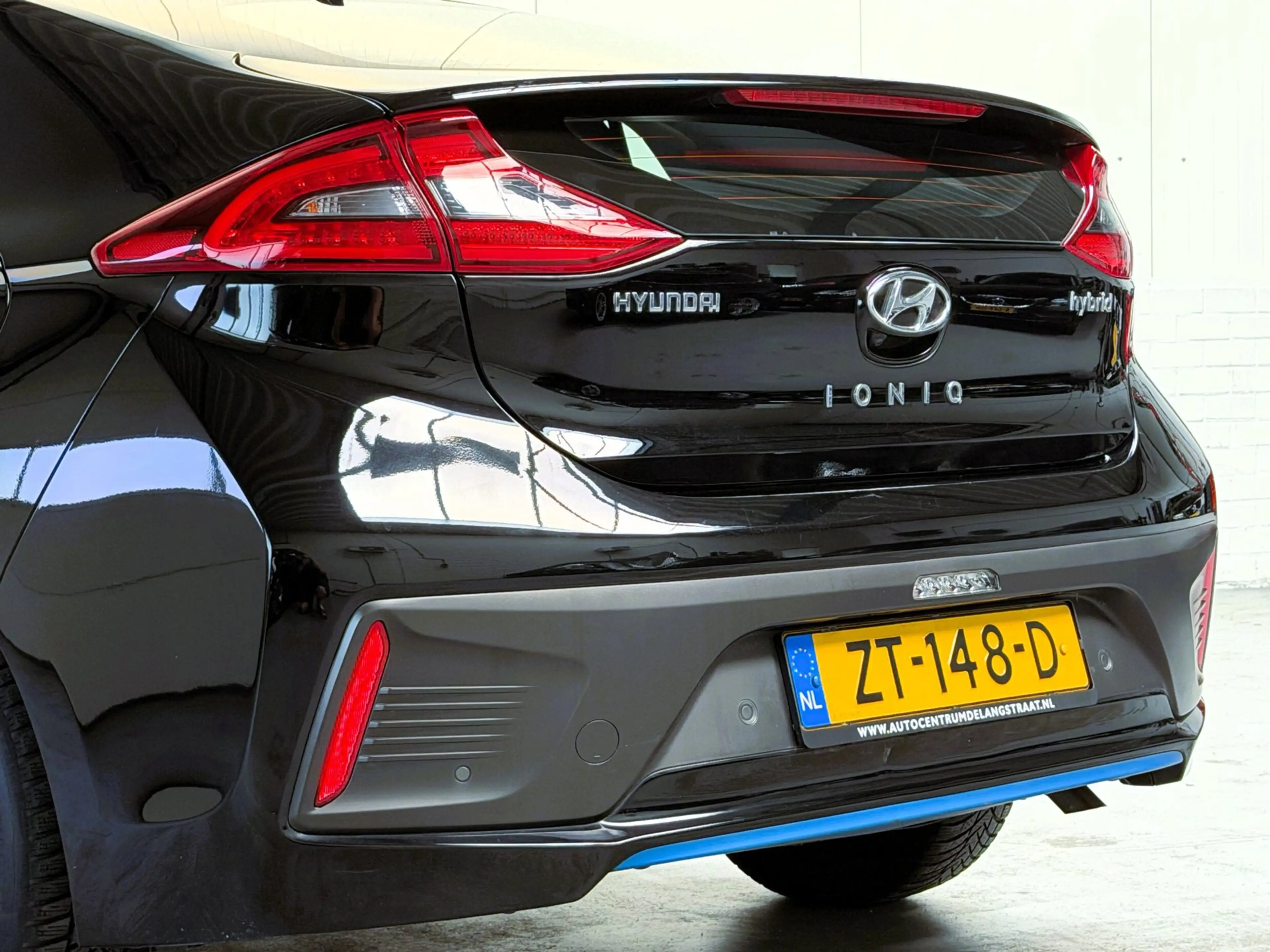 Hyundai IONIQ 1.6 GDi Comfort|Infinity|Camera|Keyless — photo 8