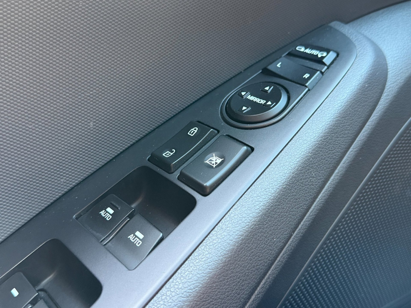 Hyundai IONIQ 1.6 GDi Comfort|Infinity|Camera|Keyless — photo 26