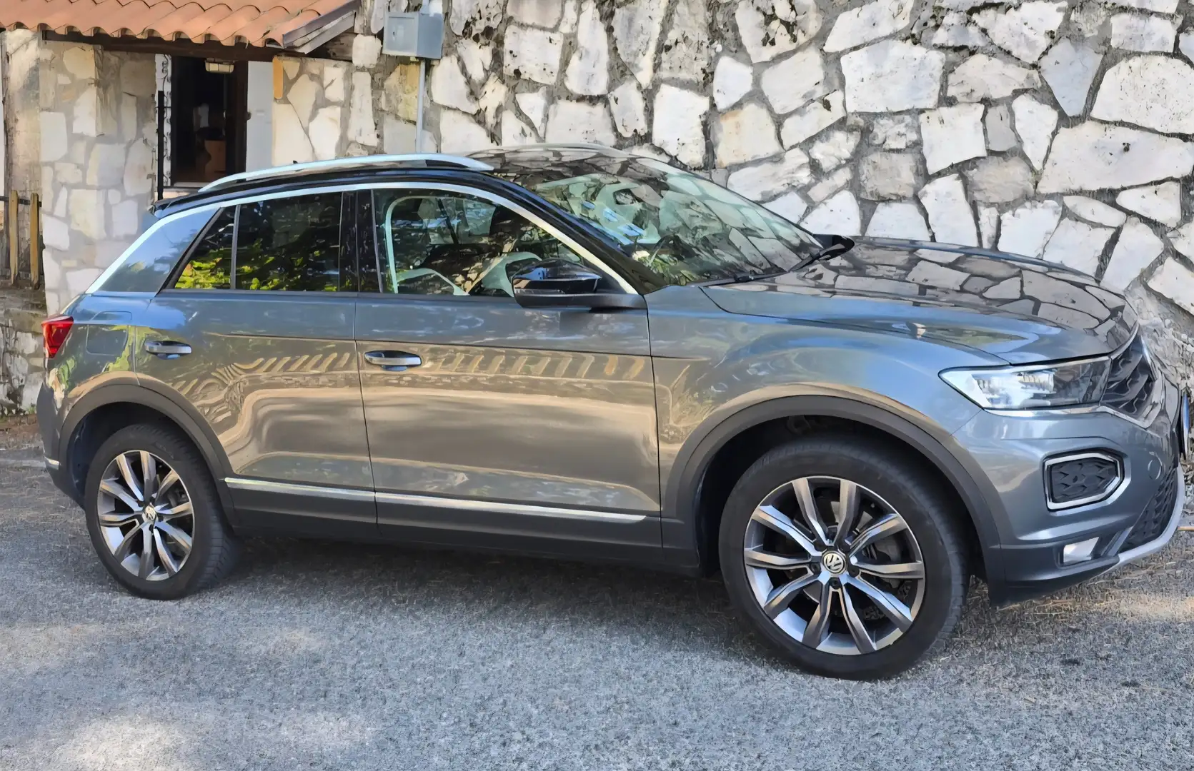 Volkswagen T-Roc T-Roc I 2017 2.0 tdi Advanced 4motion dsg Grigio - 2
