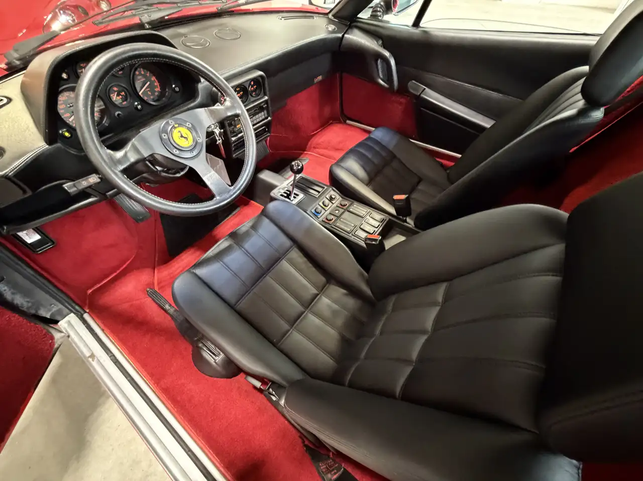 Ferrari 208 2.0 ti GTB Turbo Intercooler Book Service No Abs, foto 8