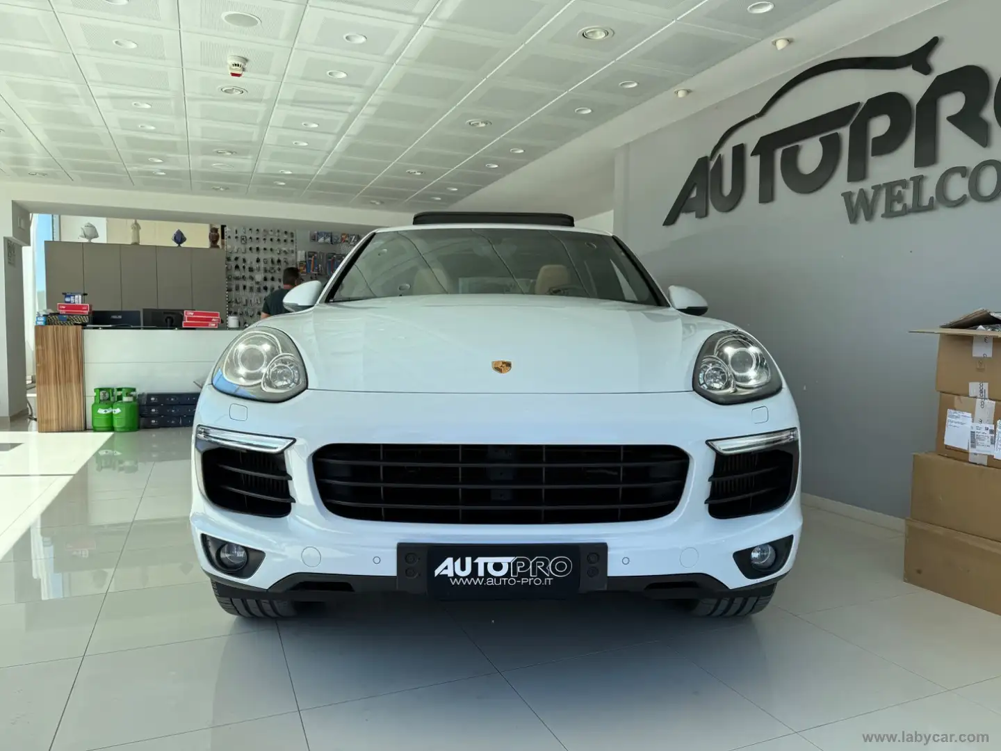 Porsche Cayenne 3.0 Diesel Platinum Edition Bianco - 1