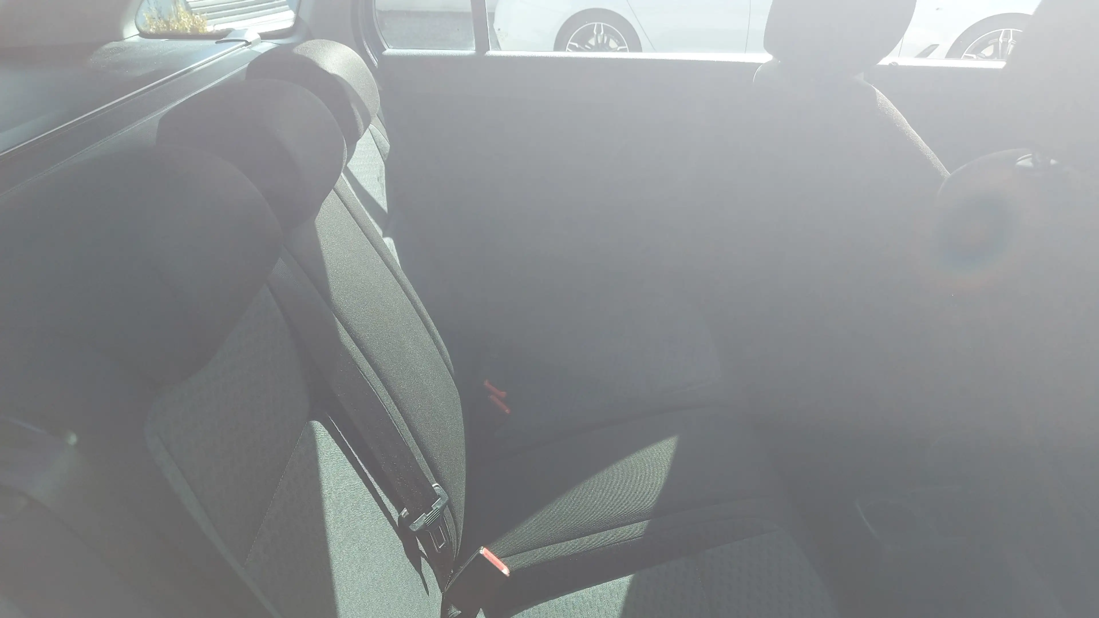 Skoda Fabia Ambition*1Hand*67TKM*Klima*AHK*Alu*Tempom. — photo 13