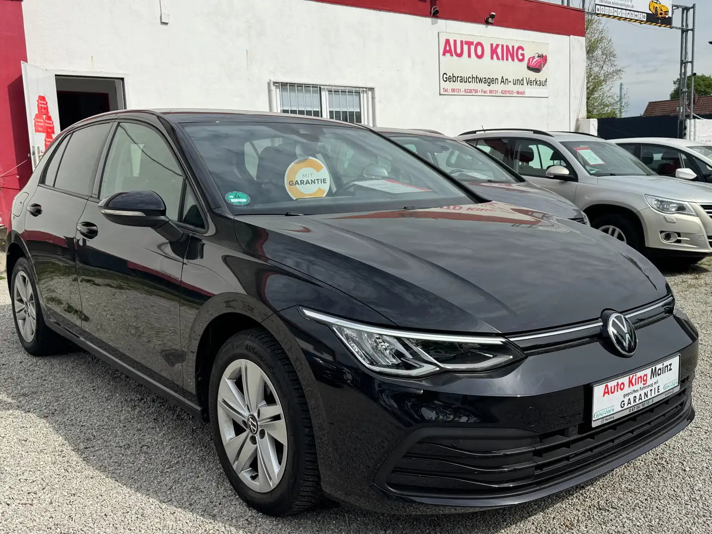 Volkswagen Golf VIII 1.5 TSI Life* MEGA VOLL *MEGA SCHÖN* Noir - 1