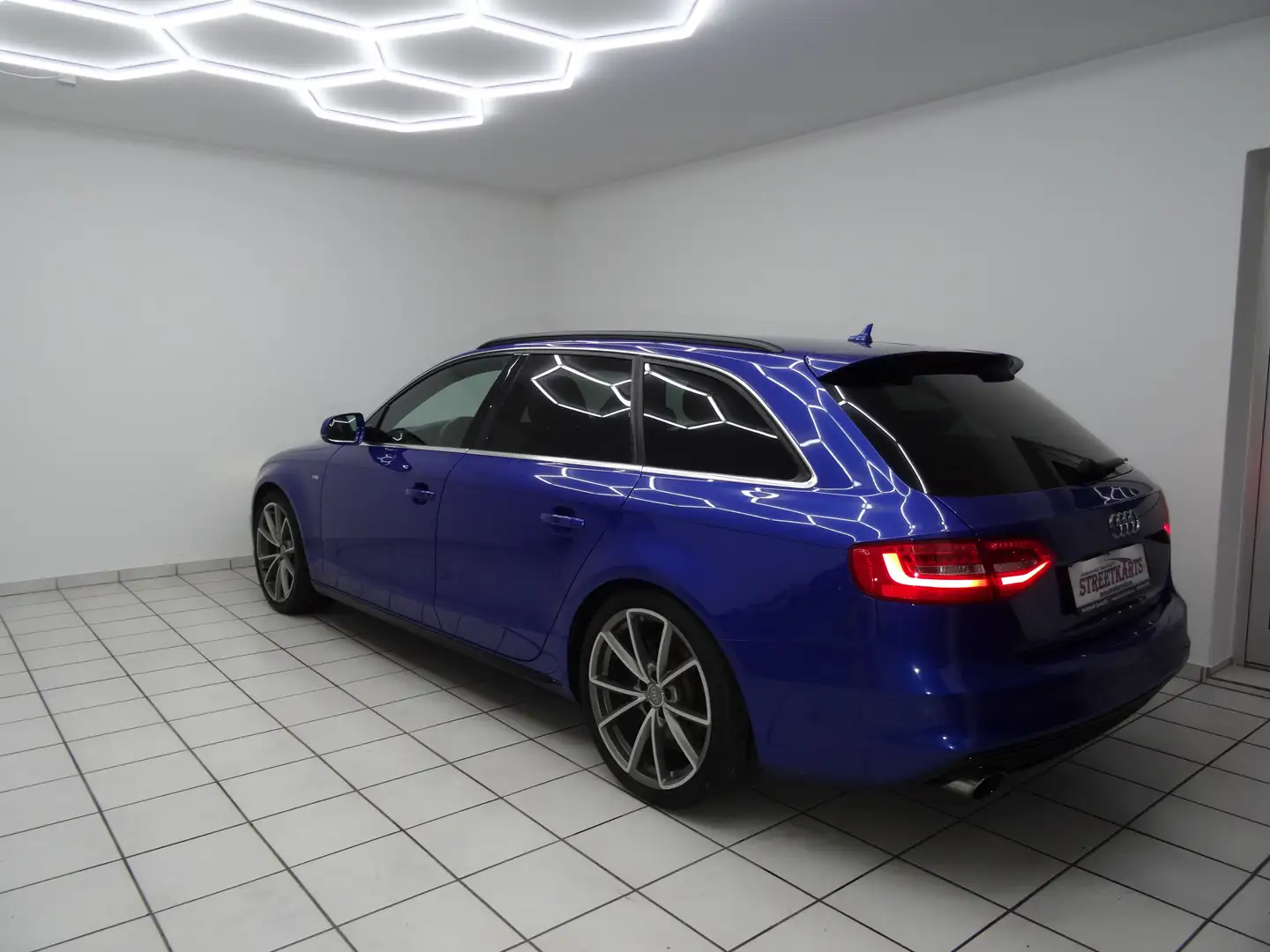 Audi A4 Avant 1.8 S line Sportpaket / plus Automatik Blau - 2