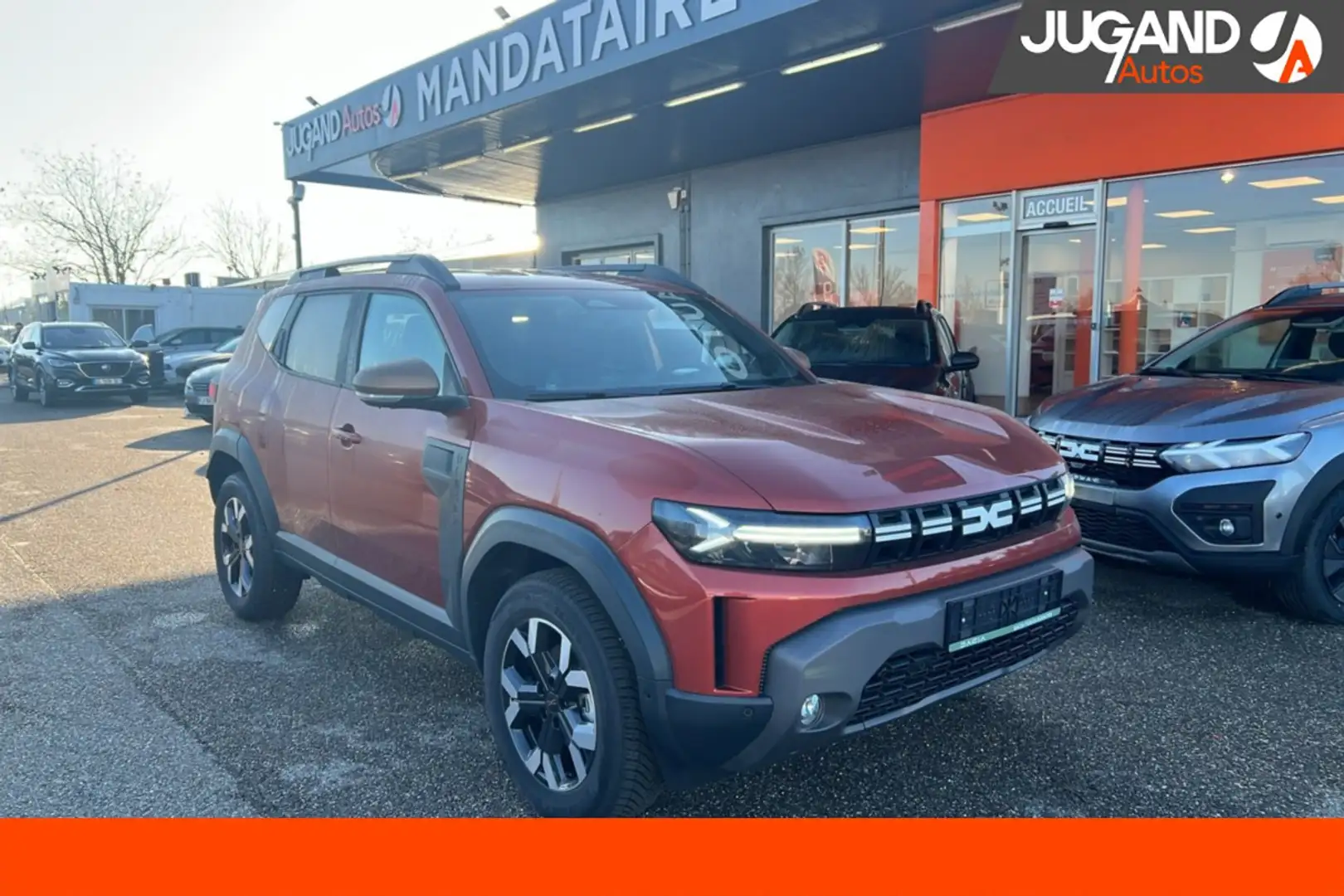 Dacia Duster NEW TCE 130 4X4 EXTREME CITY Коричневый - 1