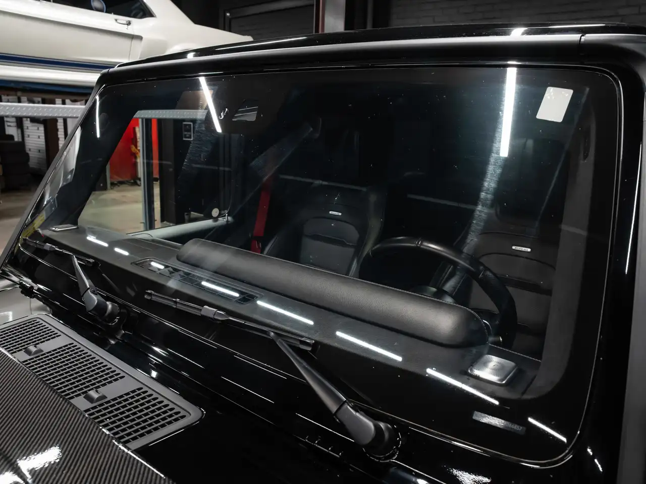 Mercedes-Benz G-Class снимка Mercedes-Benz G-Class