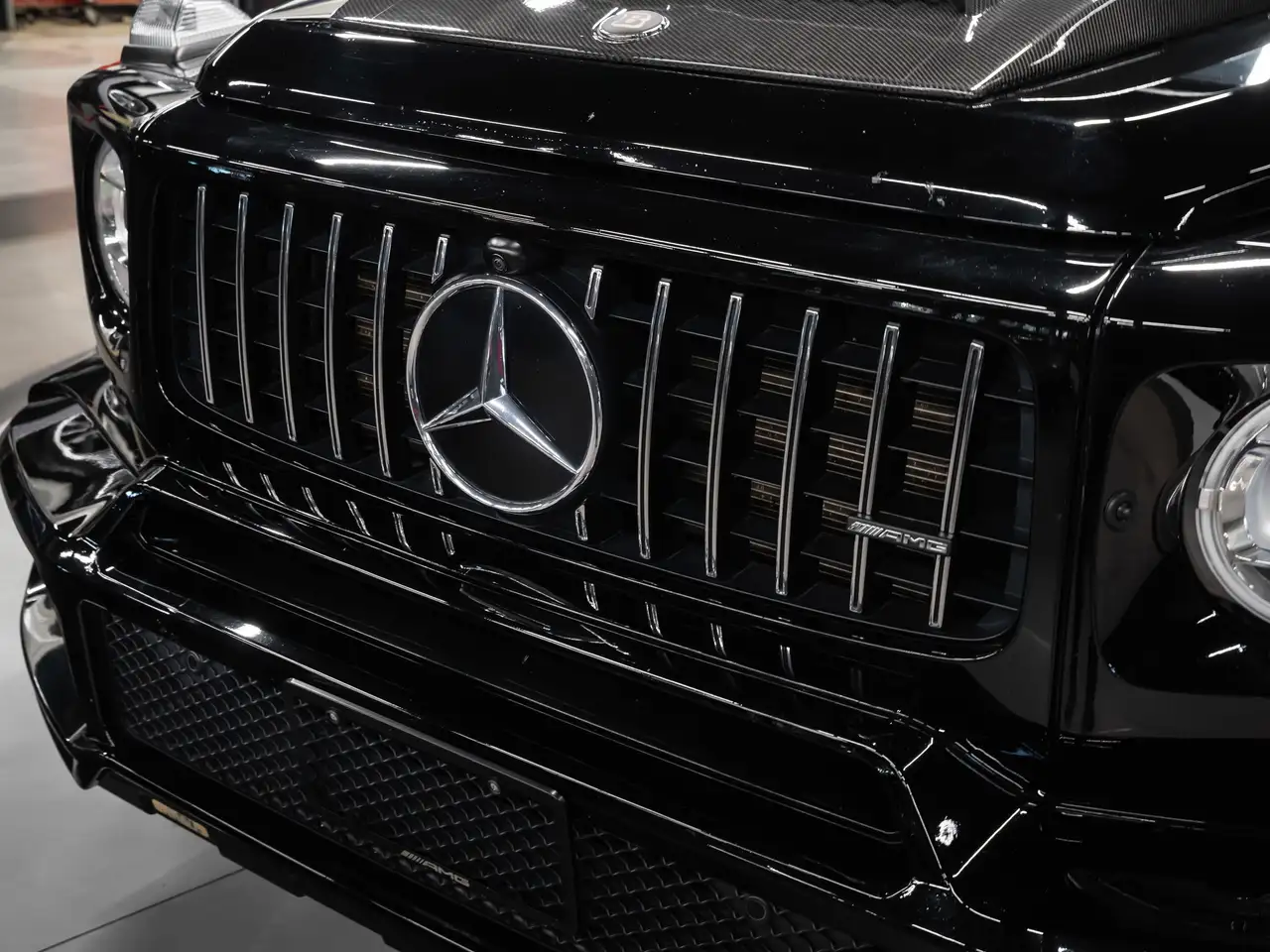 Mercedes-Benz G-Class снимка Mercedes-Benz G-Class