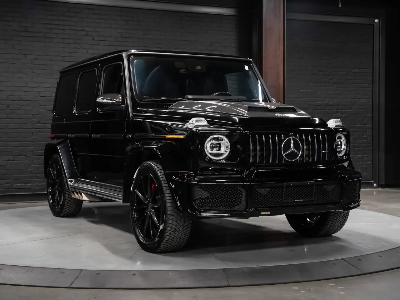 Mercedes-Benz G-Class снимка Mercedes-Benz G-Class