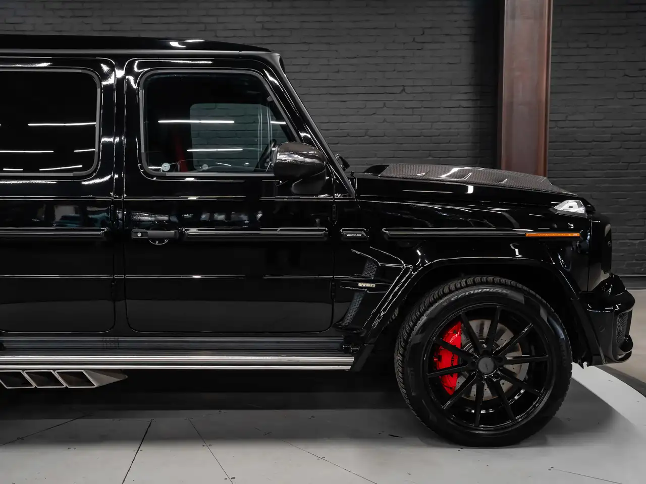 Mercedes-Benz G-Class снимка Mercedes-Benz G-Class