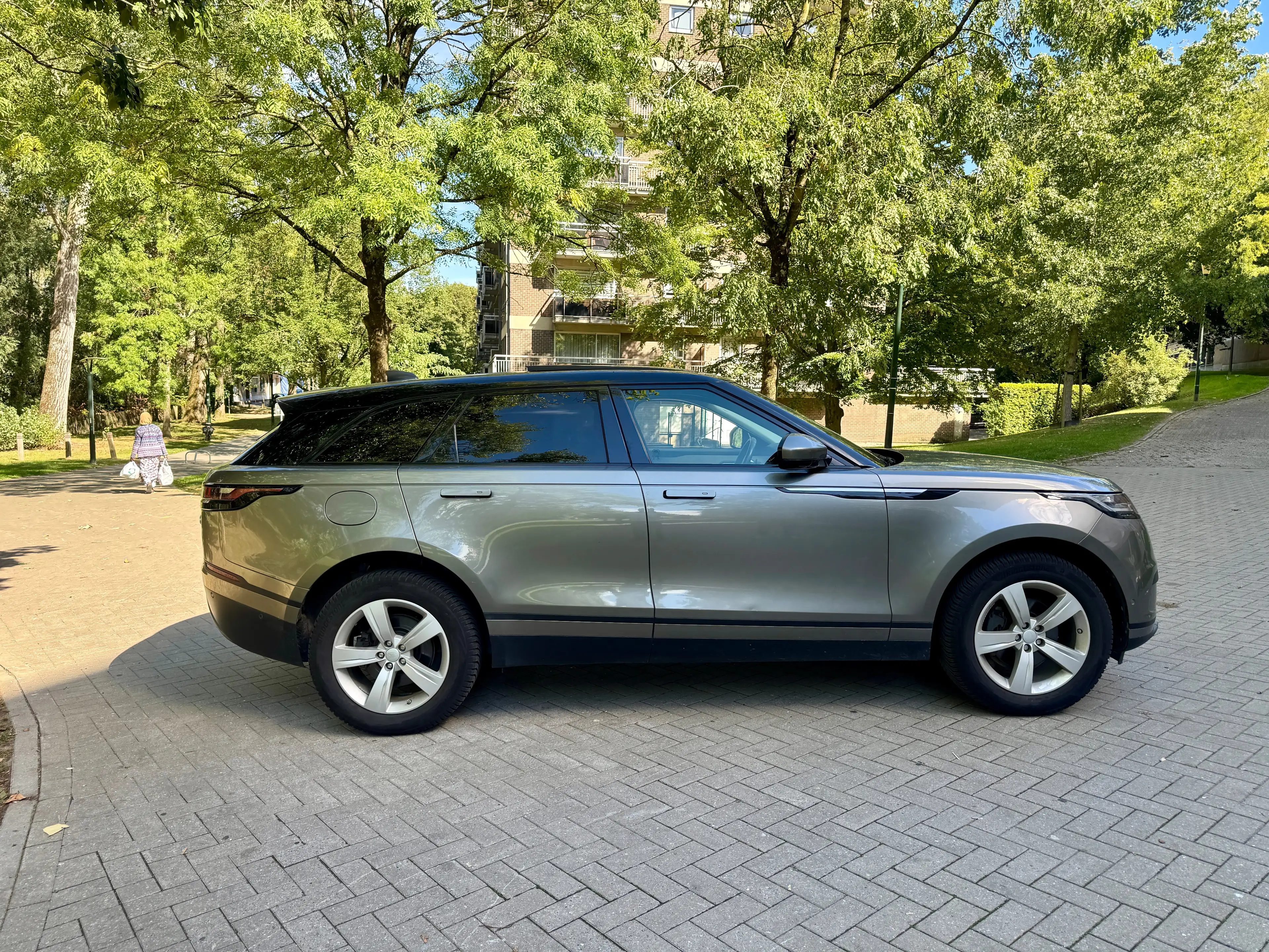 Land Rover Range Rover Velar Velar 2.0 TD4 HSE — photo 4