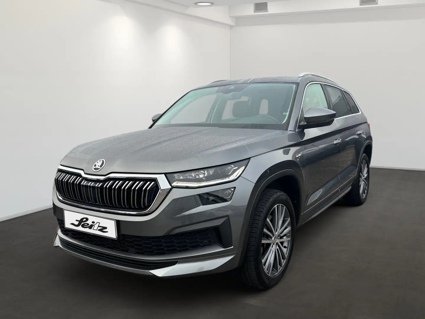 Skoda Kodiaq 2.0 TDI 4x4 L&K *AHK*MATRIX*PANO* Grau - 2