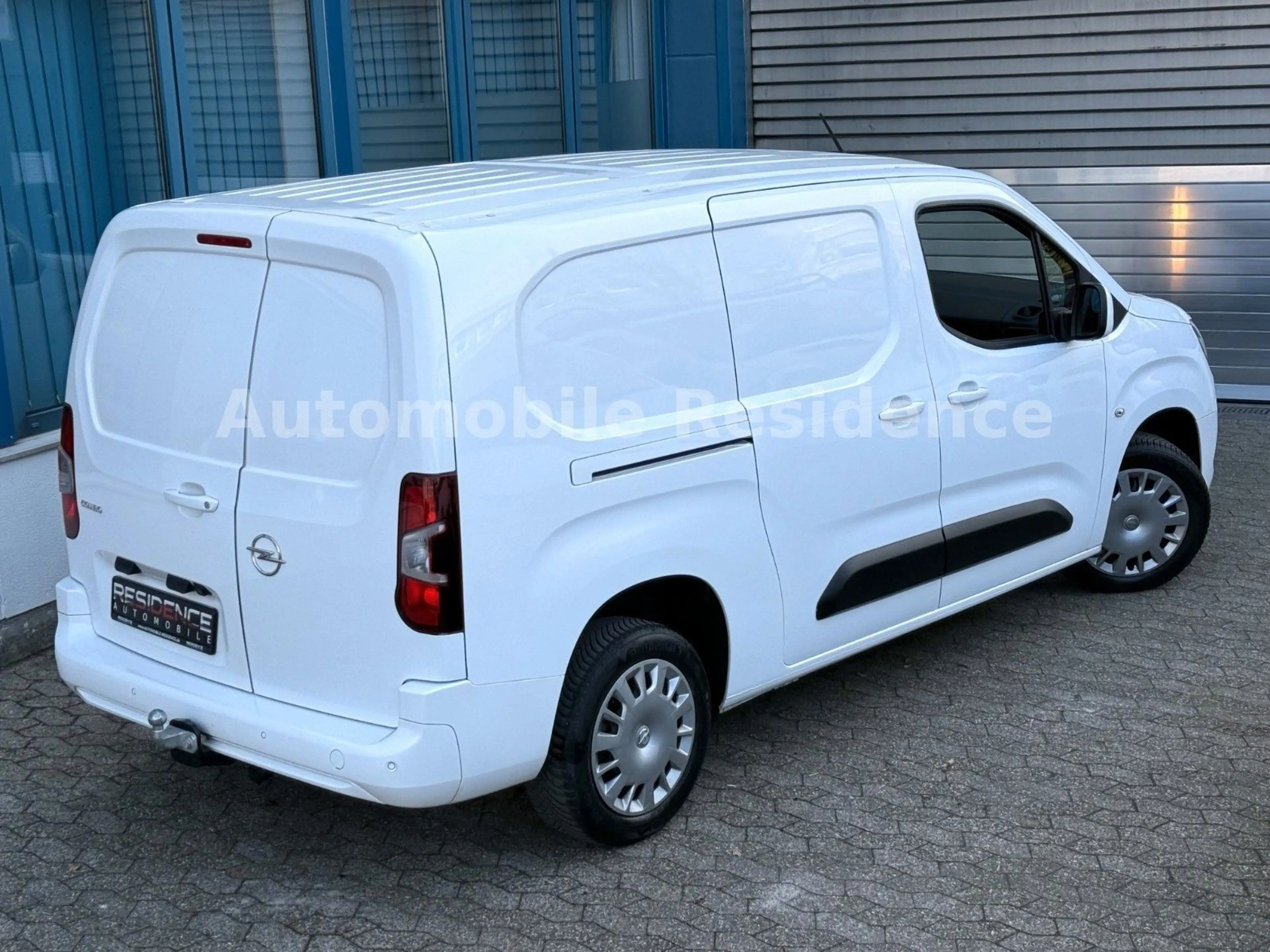 Opel Combo E 1.5 AUTOM. EDITION L2H1 XL*NAVI*AHK*MFL* — photo 4