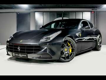 6.2 V12 4RM°NOVITEC°GRIGIO GRANITO°PANO°KAM