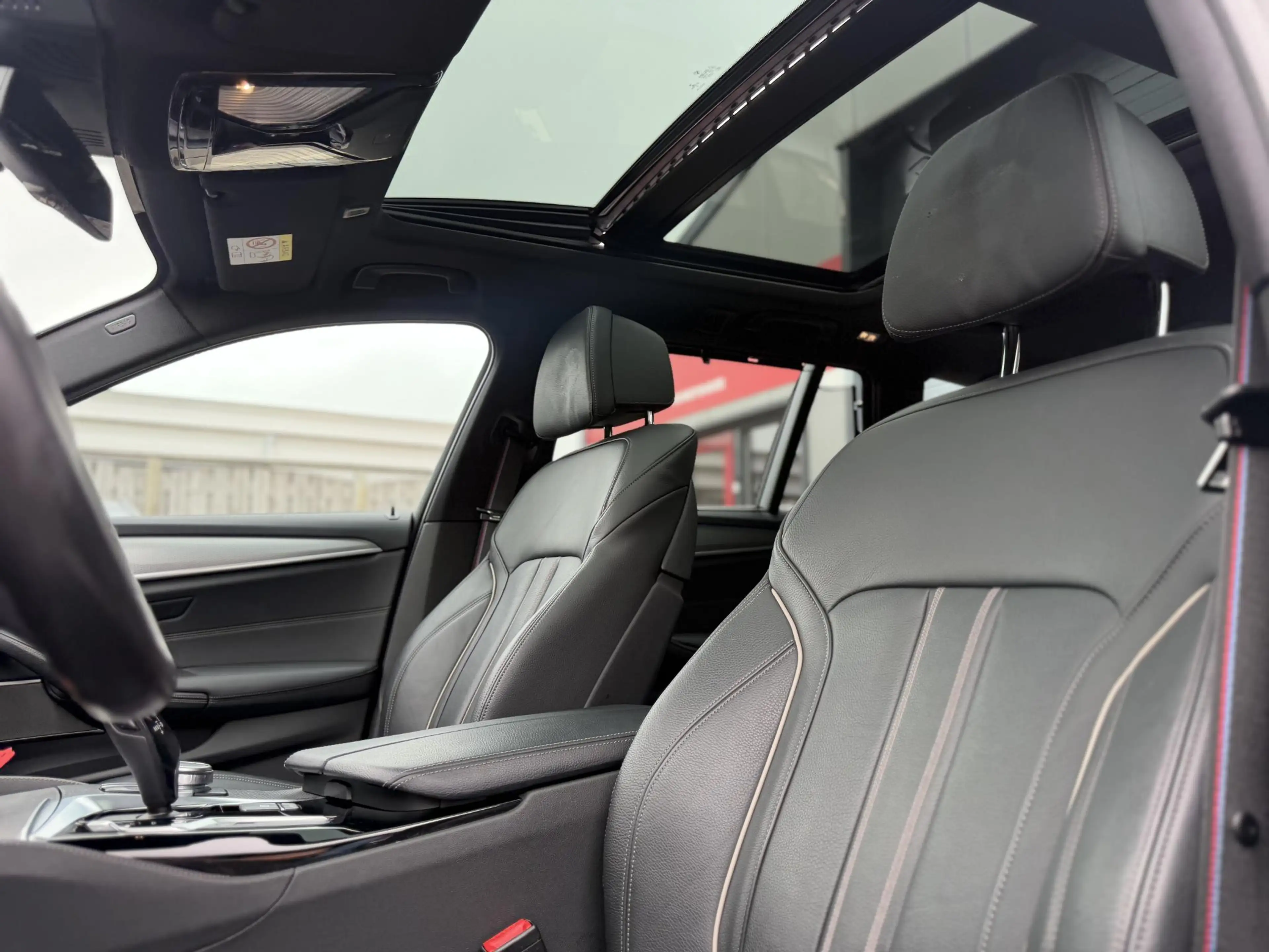 BMW 520 5-serie Touring 520i M-Sport Pano|HarmanKardon|360 — photo 5