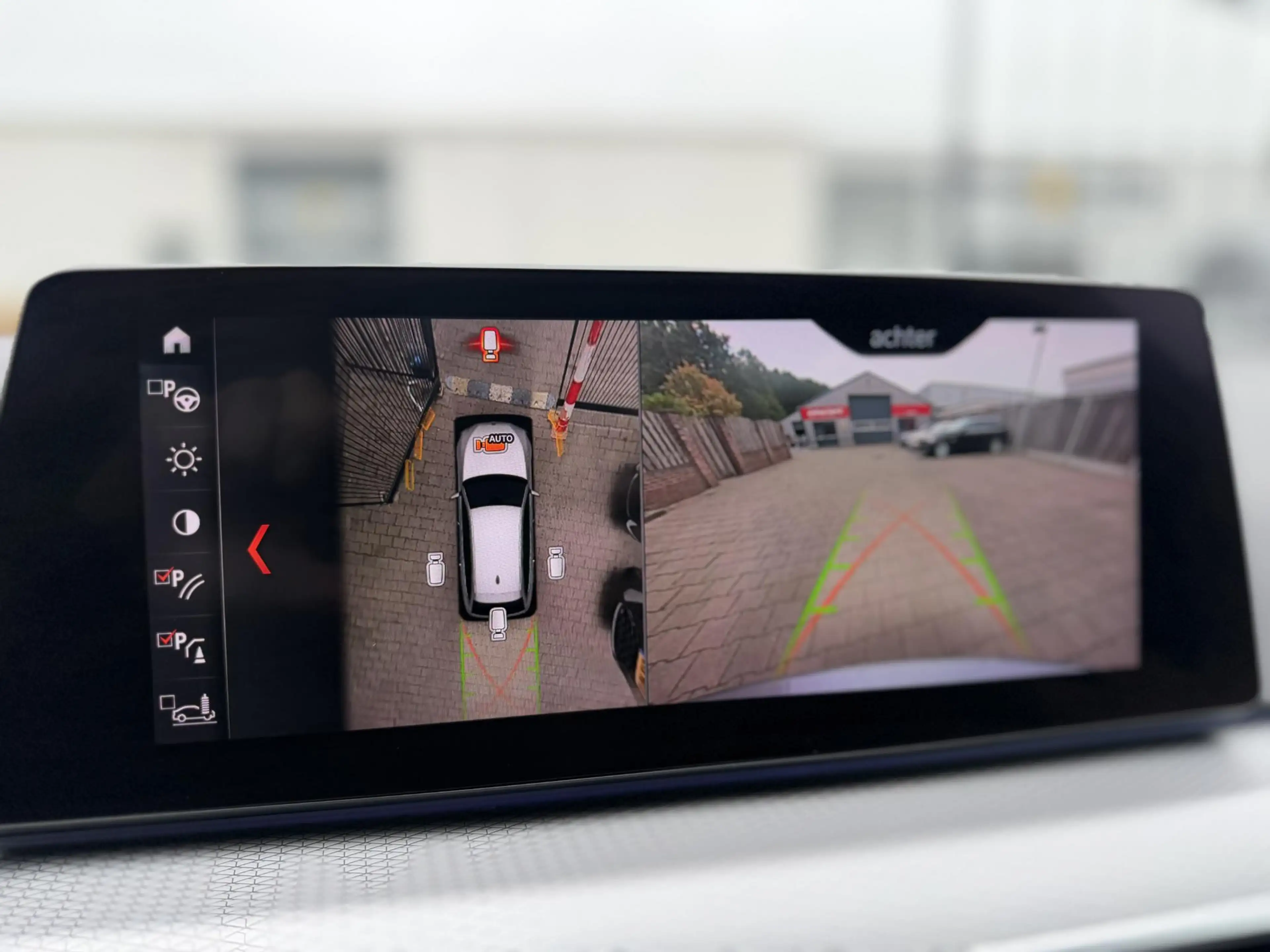 BMW 520 5-serie Touring 520i M-Sport Pano|HarmanKardon|360 — photo 12