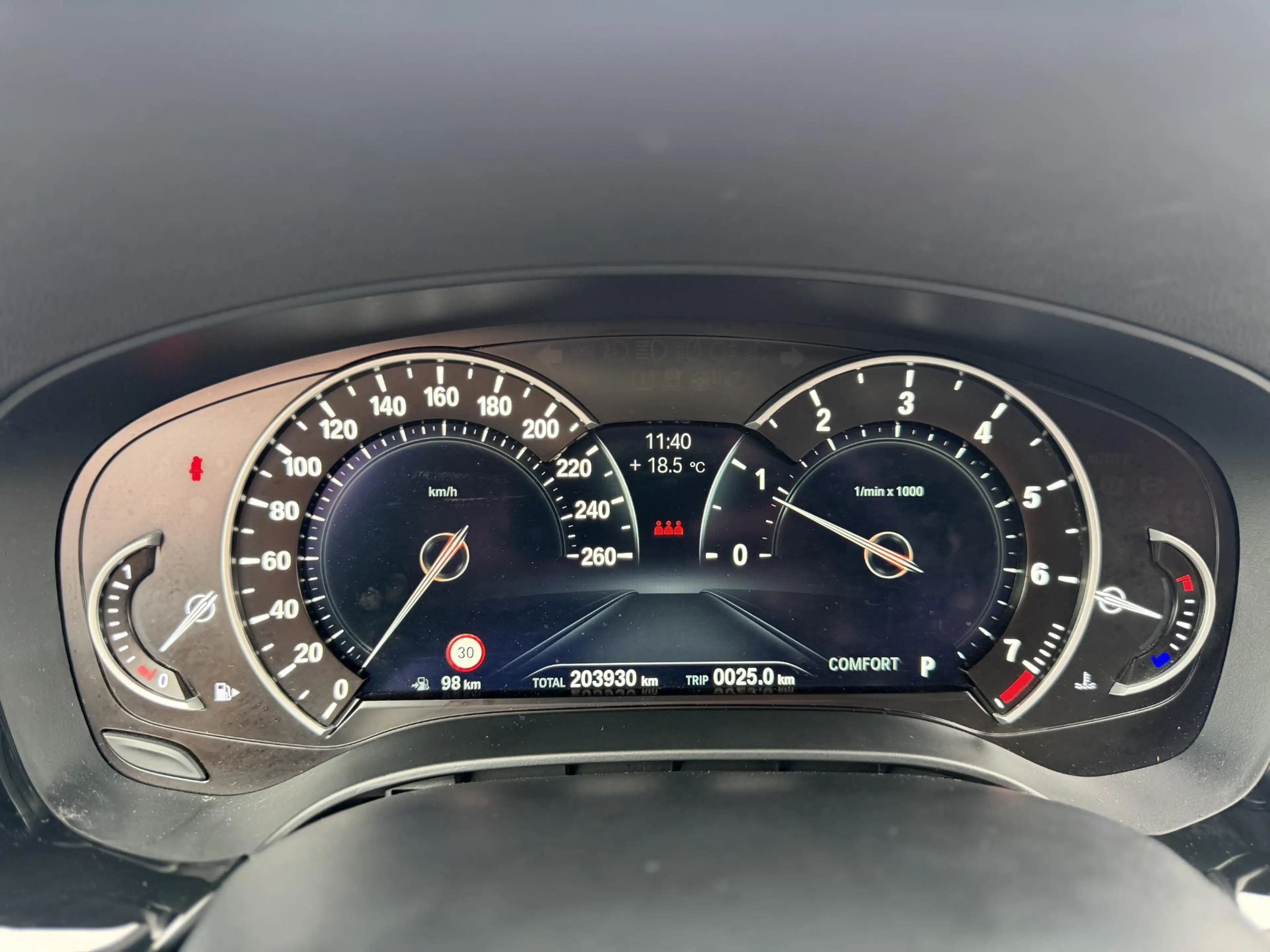 BMW 520 5-serie Touring 520i M-Sport Pano|HarmanKardon|360 — photo 8