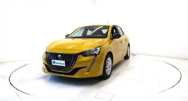 Peugeot 208 view 3