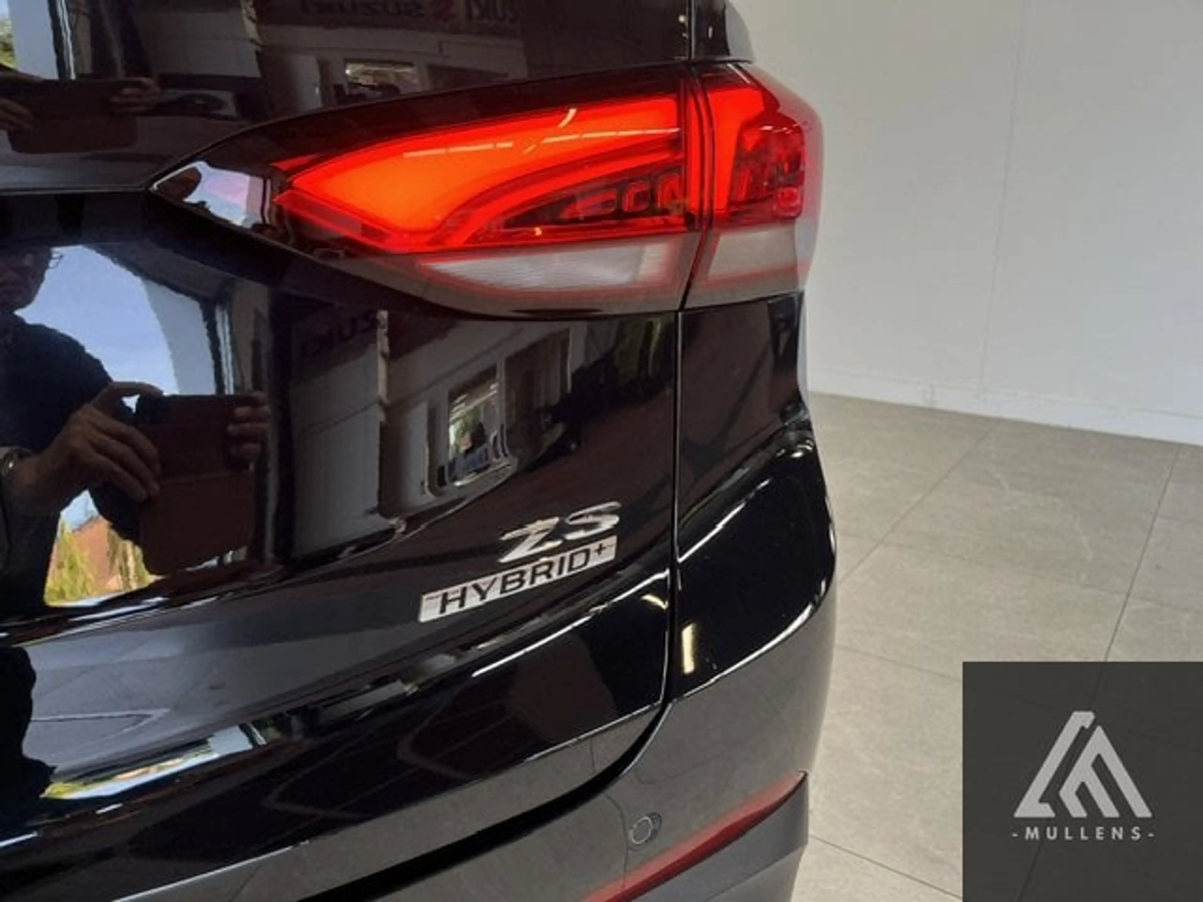 MG ZS Hybrid+ Luxury — photo 8