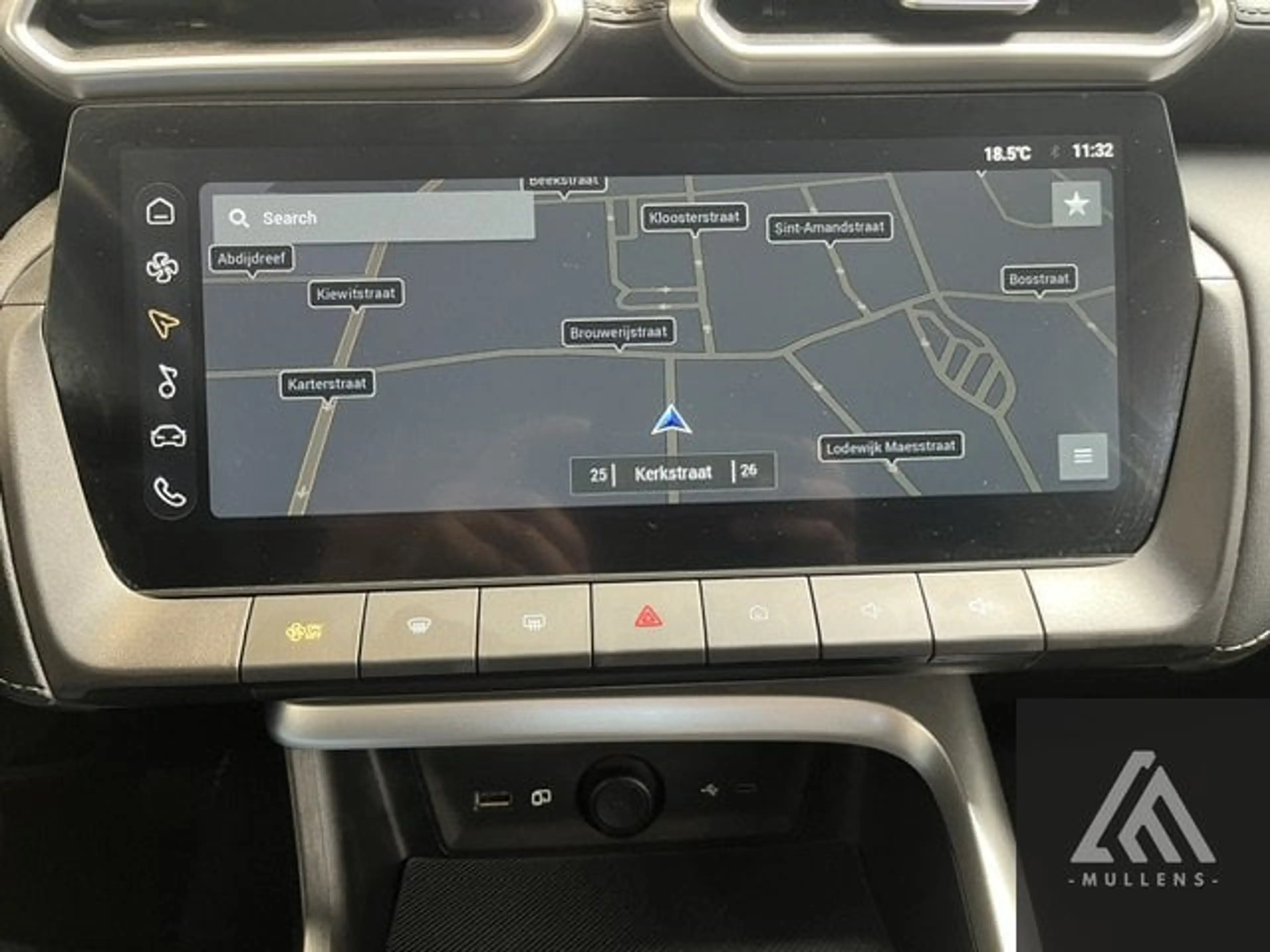 MG ZS Hybrid+ Luxury — photo 10