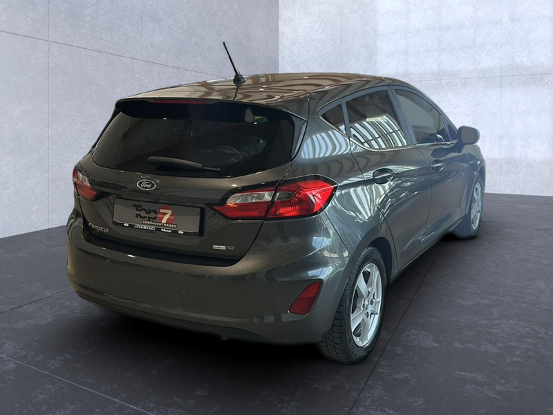 Ford Fiesta Titanium Bluetooth LED Klima Einparkhilfe — photo 4