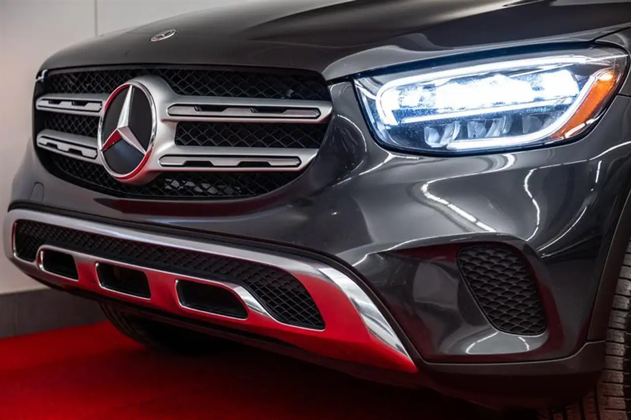 Mercedes-Benz GLC снимка Mercedes-Benz GLC