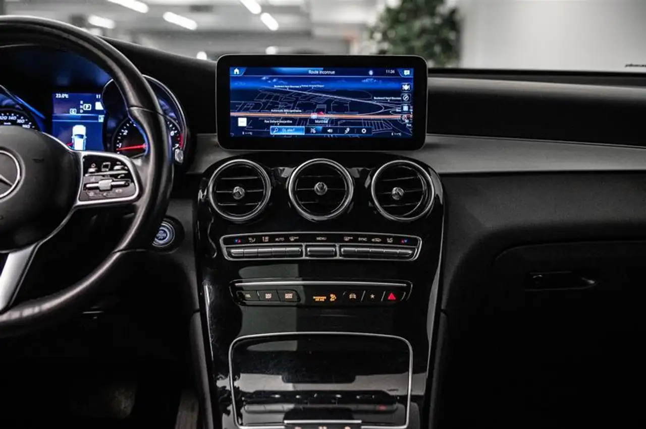 Mercedes-Benz GLC снимка Mercedes-Benz GLC