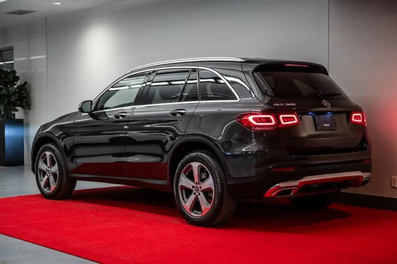 Mercedes-Benz GLC снимка Mercedes-Benz GLC