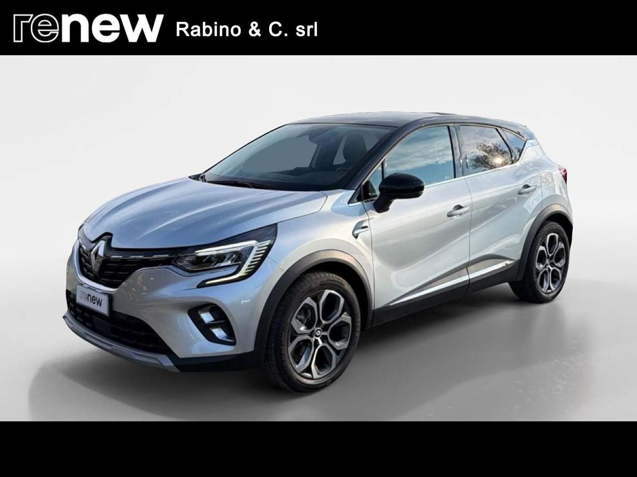 Renault Captur 1.6 E-TECH HEV 145 cv TECHNO FAST TRACK AT