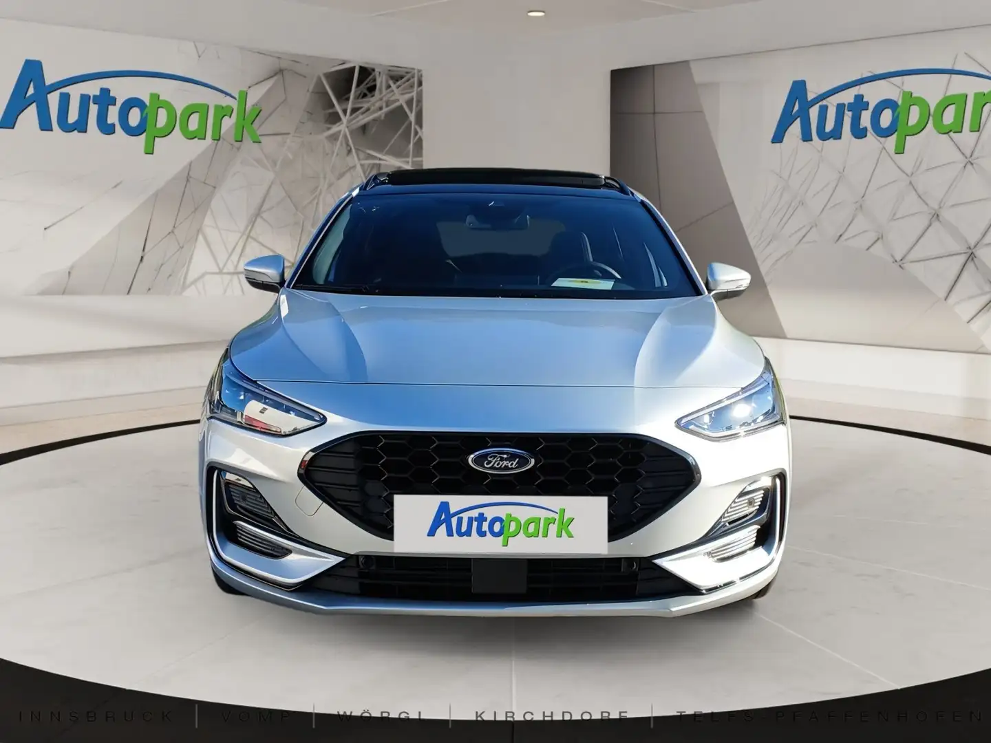 Ford Focus Traveller ST-Line  X ST-Line X Silber - 2