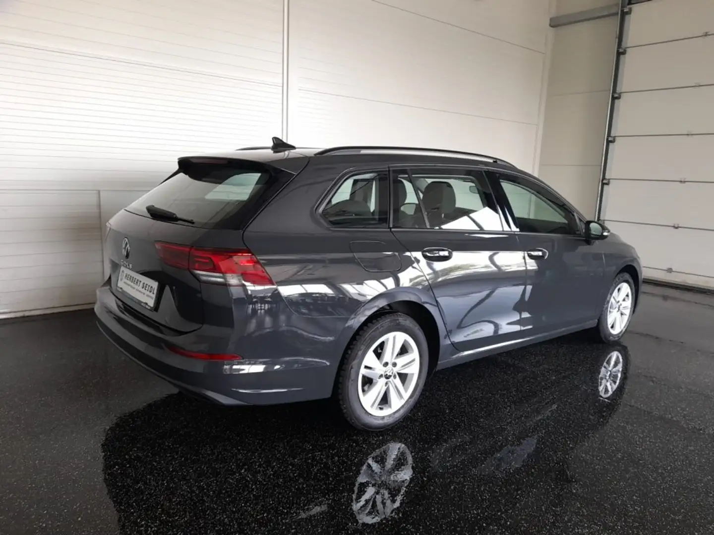 Volkswagen Golf VIII Variant LIFE 2,0 TDI *VOLL-LED / VIRTUELL PRO / NAVI / ACC / TRAVEL ASSIST / LENKRAD & SITZHZG / PDC VO&HI* Grau - 2