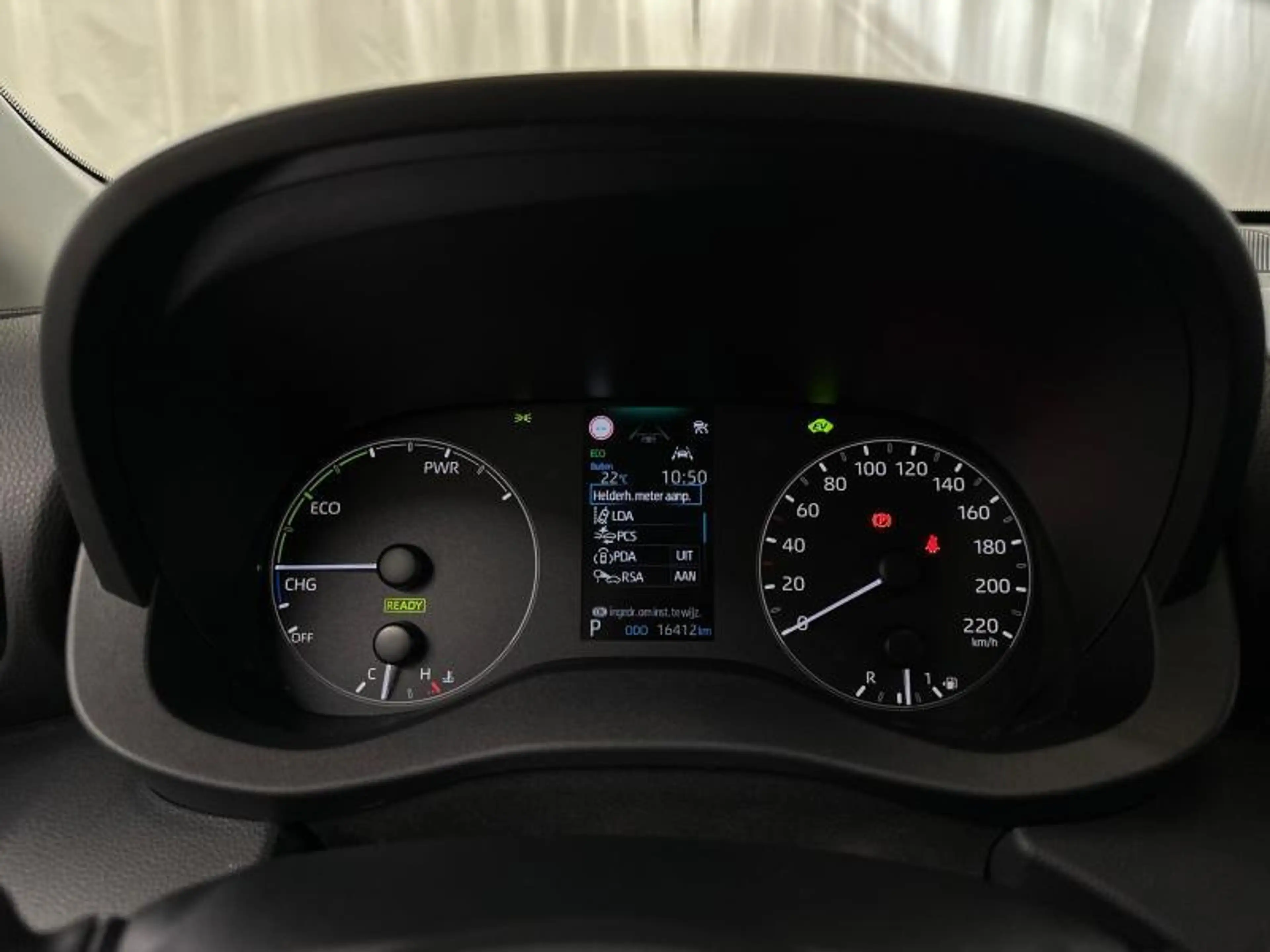 Toyota Yaris 116hp HEV | alu | carplay | camera — photo 14