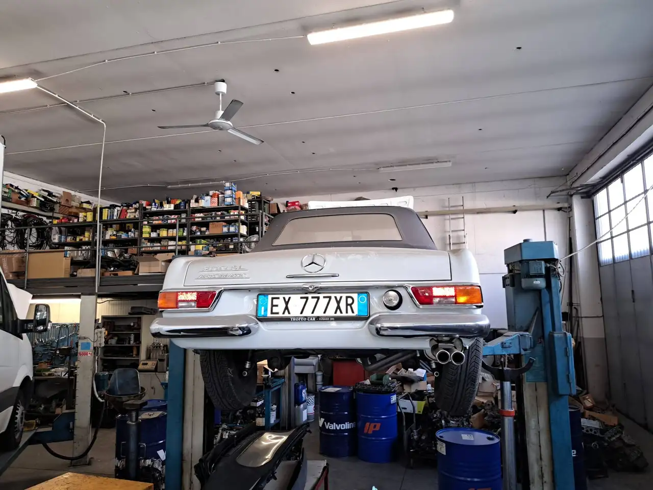 Mercedes-Benz 230 SL, foto 7