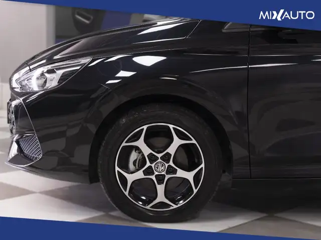 MG MG3 view 8