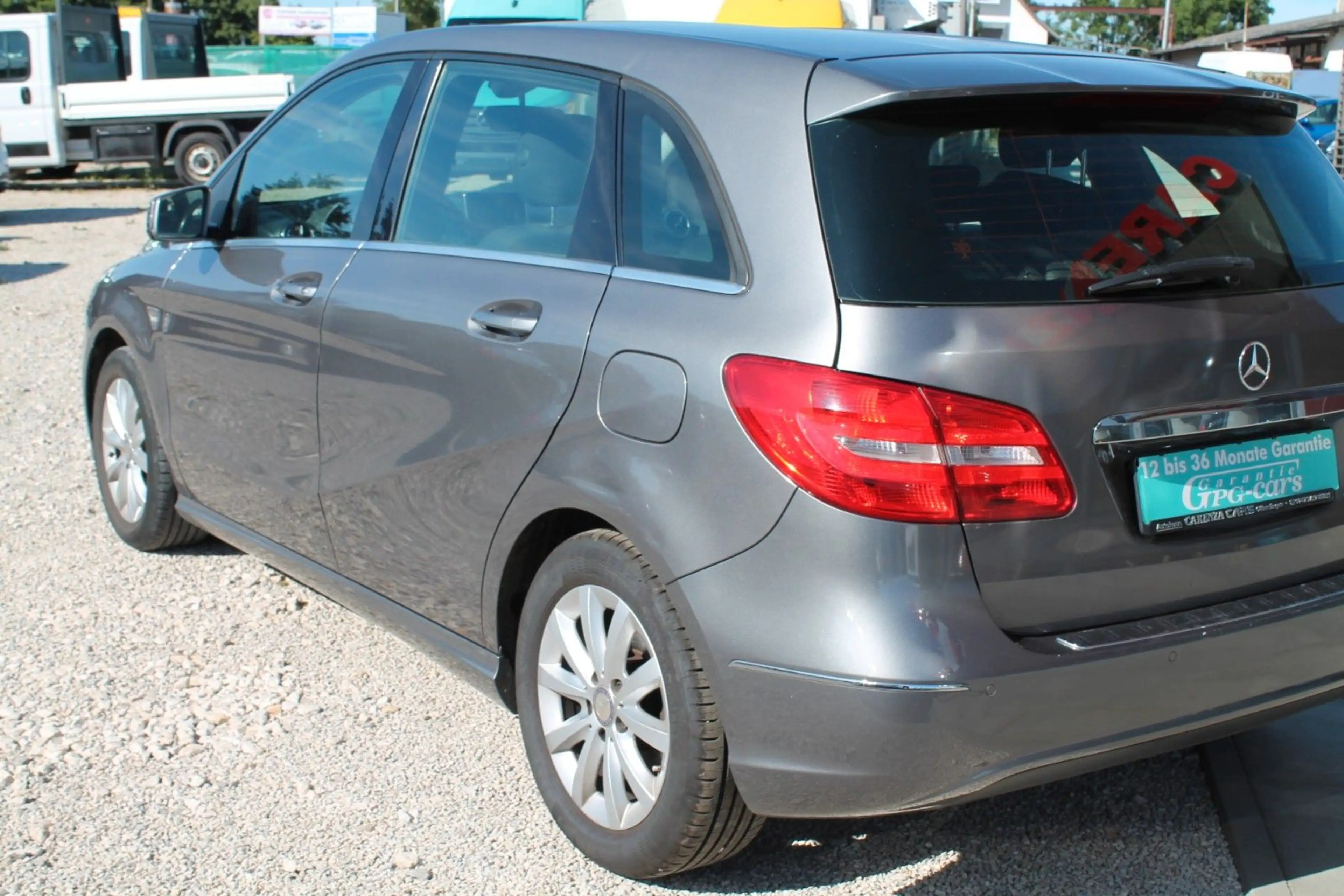 Mercedes-Benz B 200 /Klima/Navi/Anhängerkupplung/Standheizung/ — photo 7