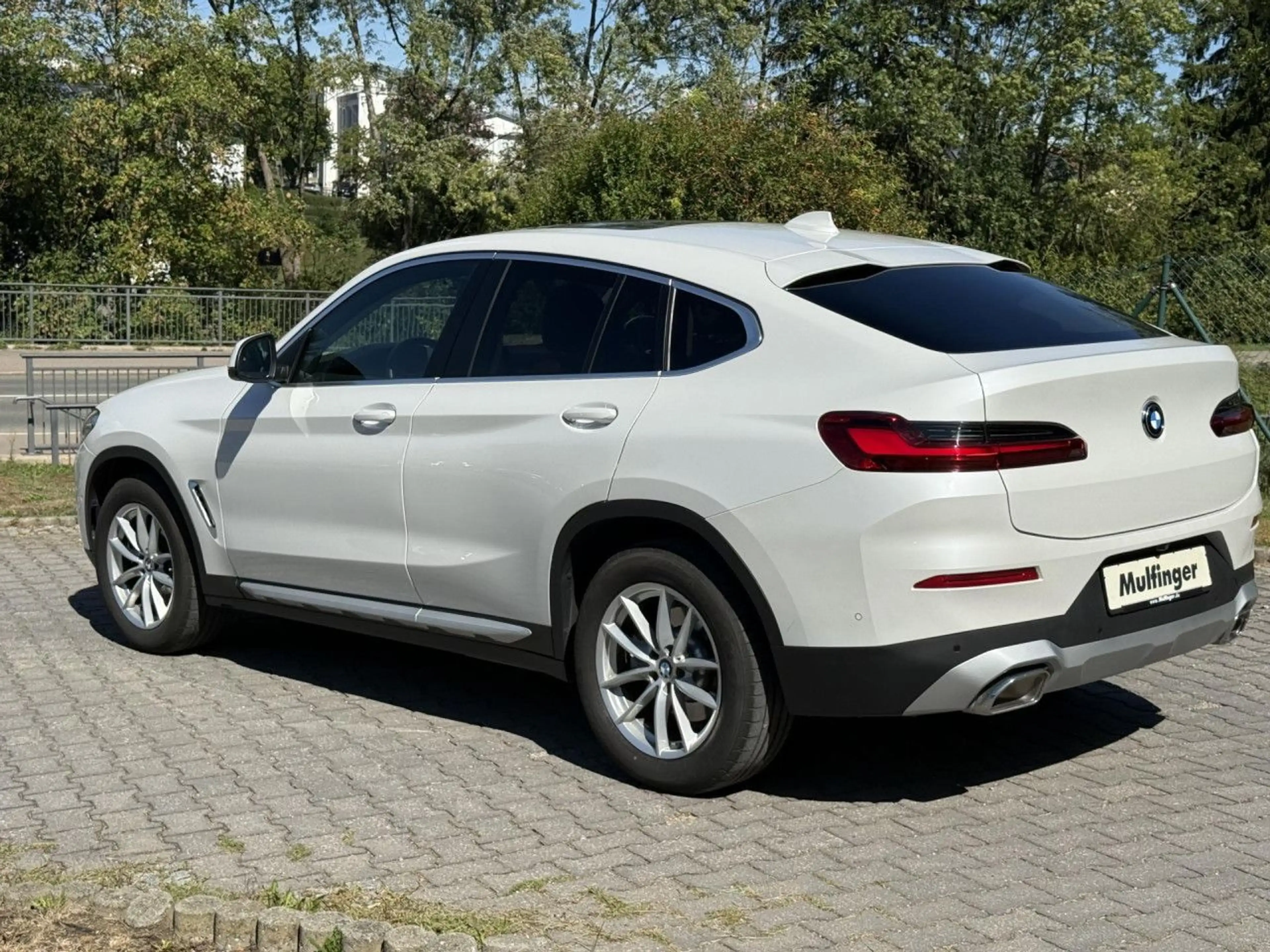 BMW X4 x20d Sports.HUD Standh.Laser AHK Finanz.450,- — photo 7