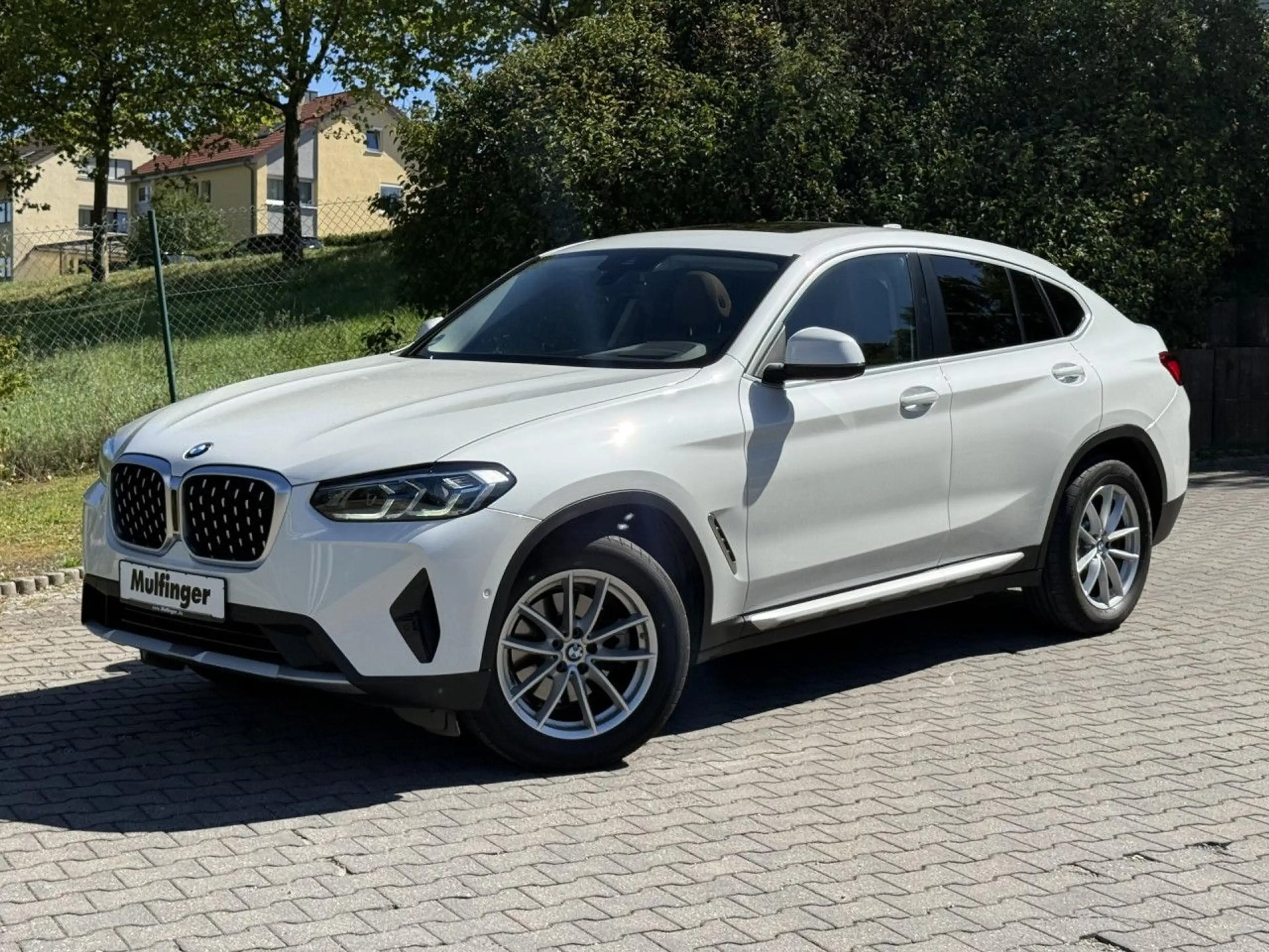 BMW X4 x20d Sports.HUD Standh.Laser AHK Finanz.450,- — photo 2