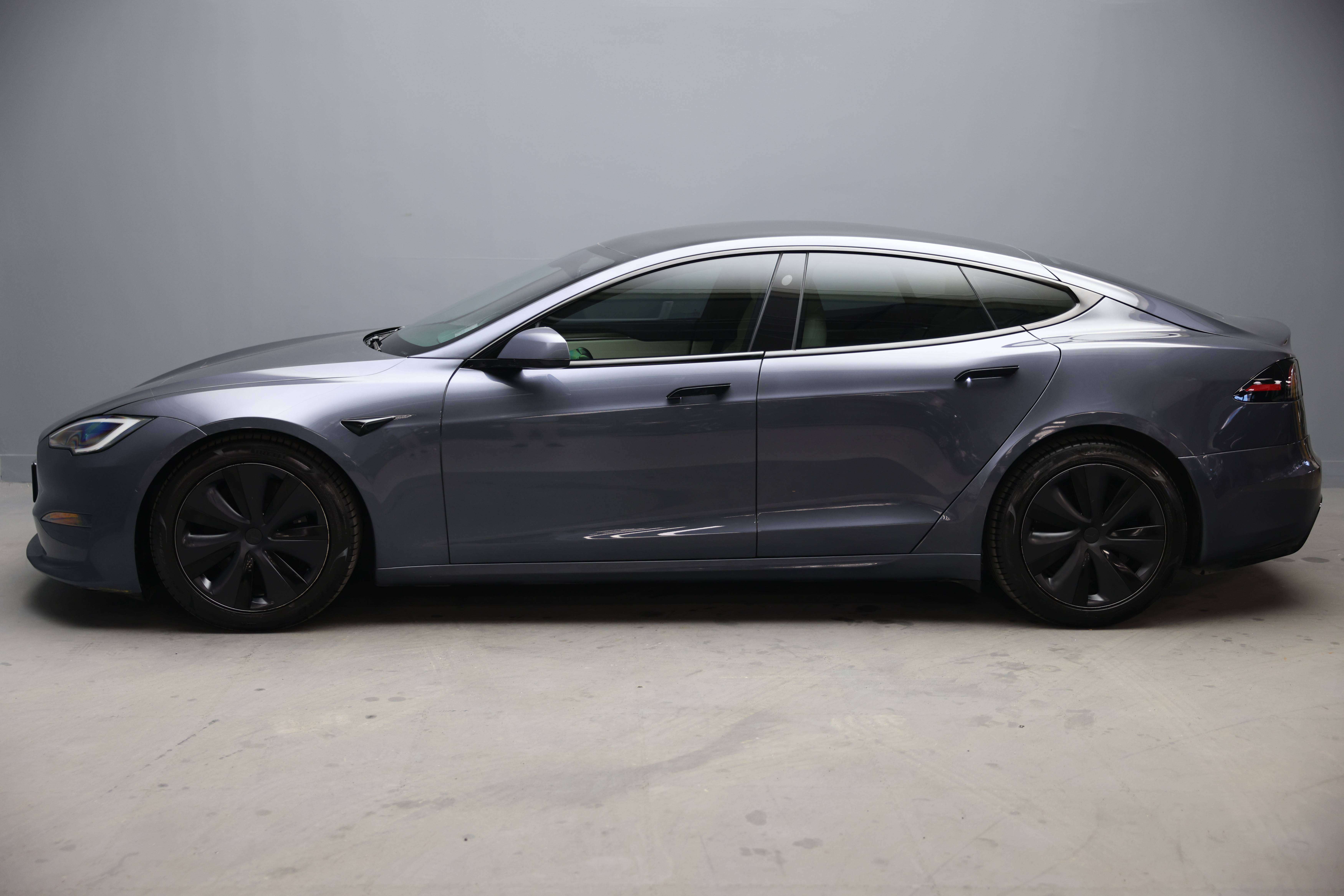 2022 Tesla Model S