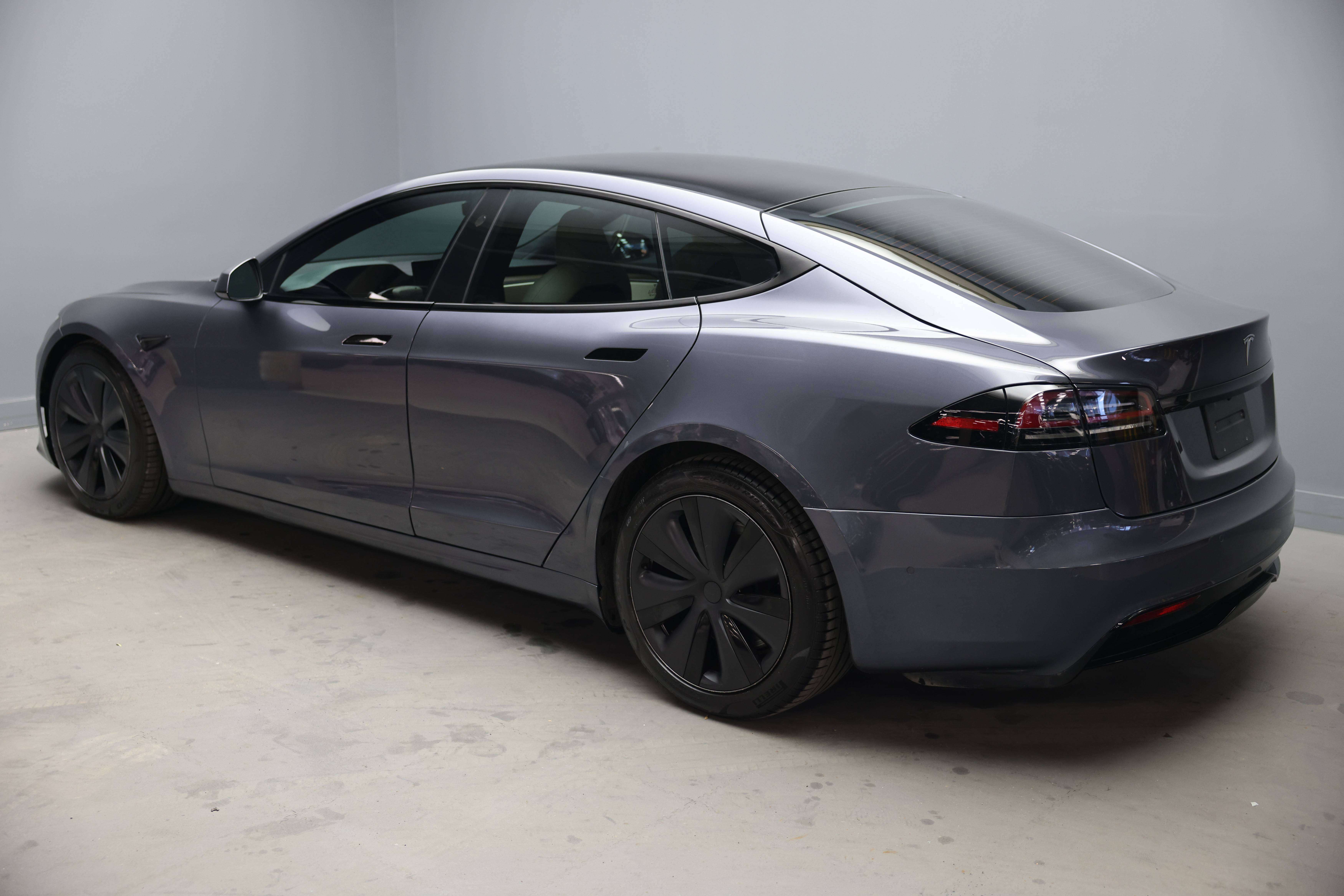 2022 Tesla Model S
