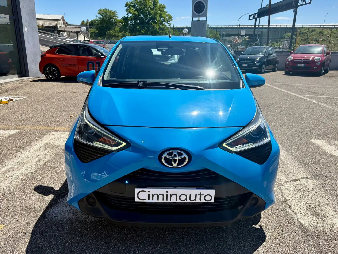 Toyota Aygo 5p 1.0 Connect 72cv Blu/Azzurro - 2