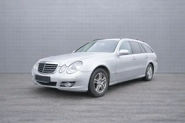 Mercedes-Benz E 320 E 320 T CDI 4Matic (211.289)
