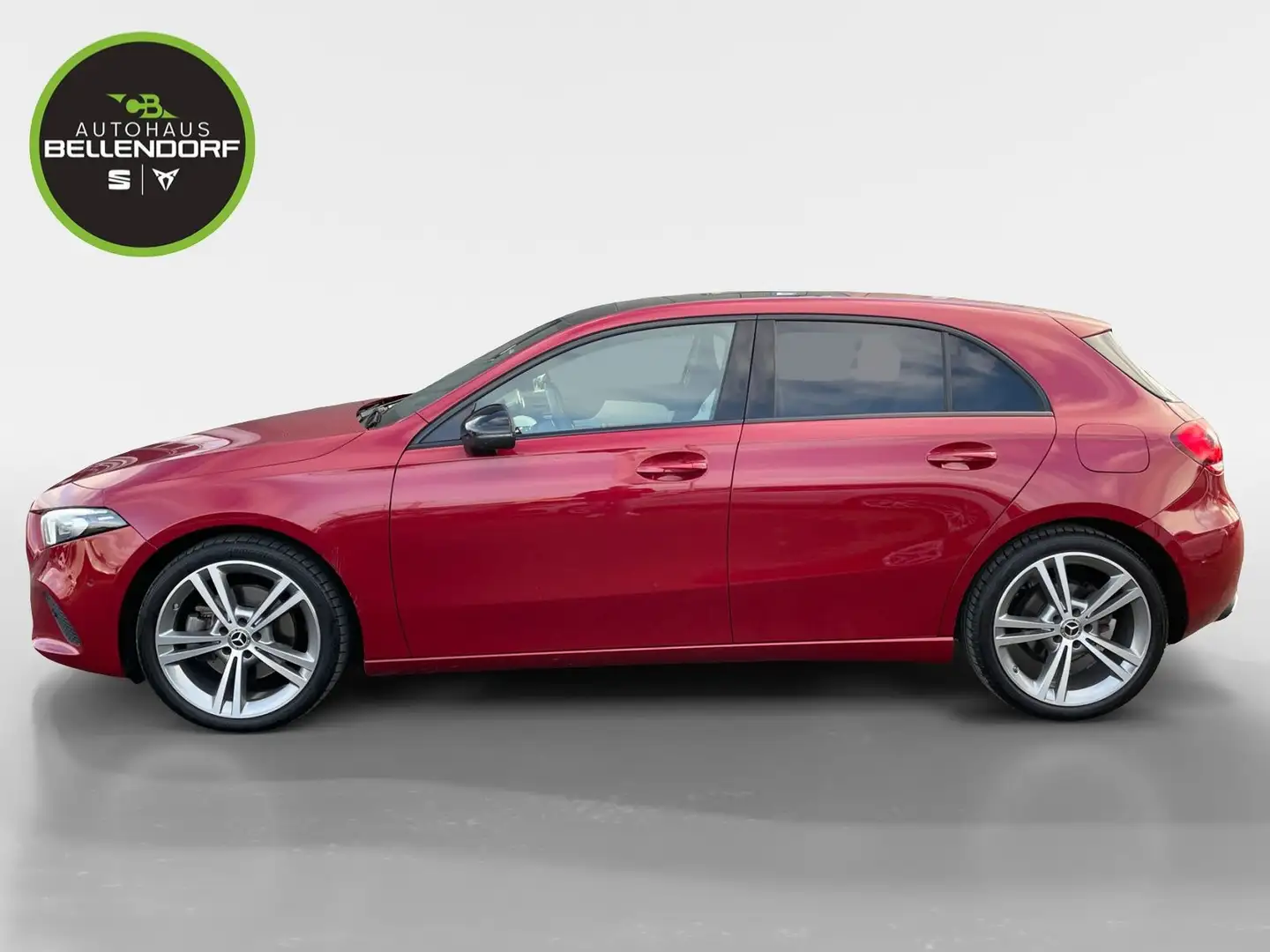 Mercedes-Benz A 220 d DCT Progressive Leder Navi Panorama Kame Červená - 2