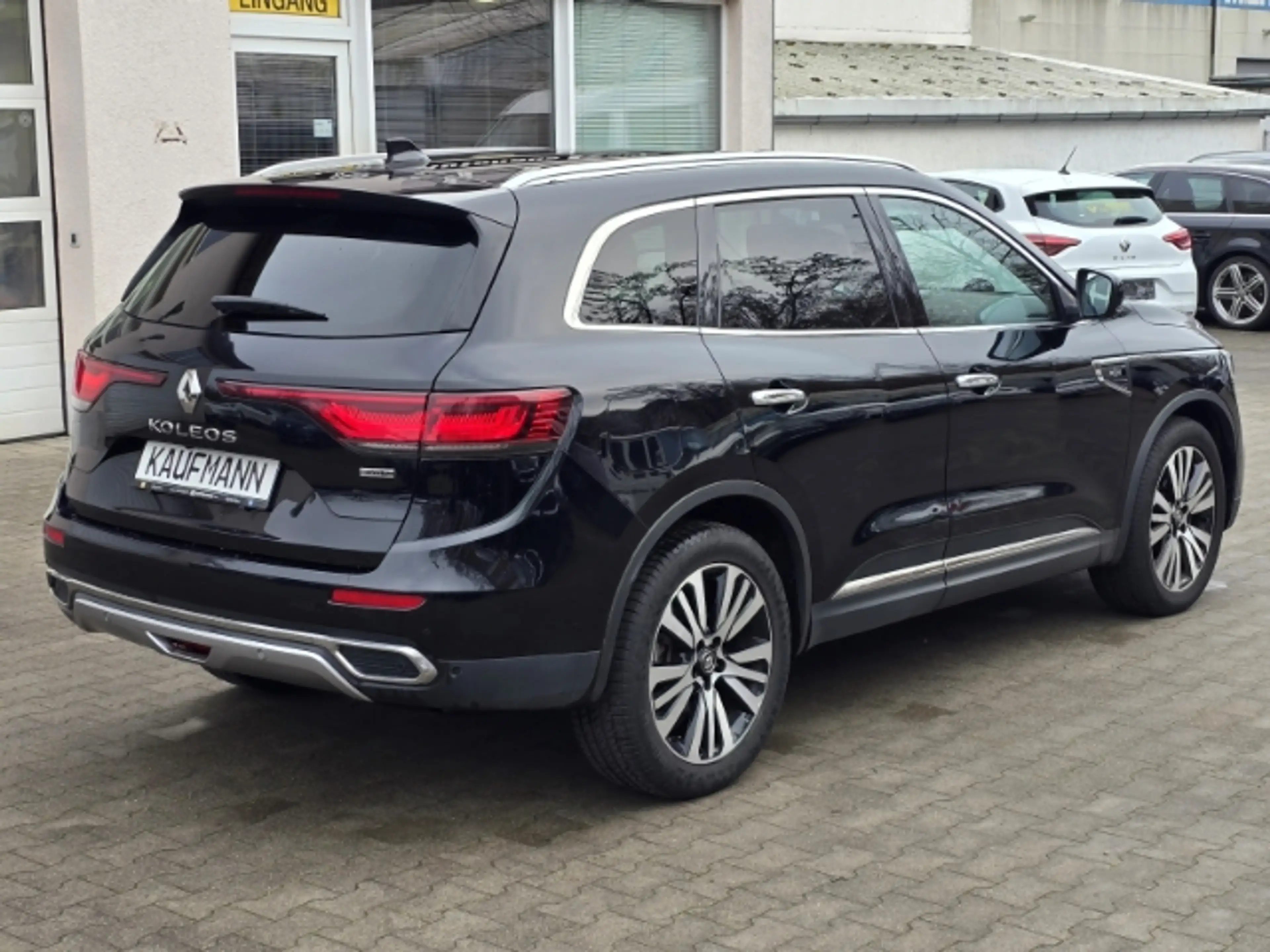 Renault Koleos Initiale Paris 4x4 2.0 BLUE dCi 185 X-tronic Leder — photo 4