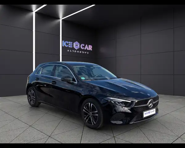 Mercedes-Benz A-Class view 3