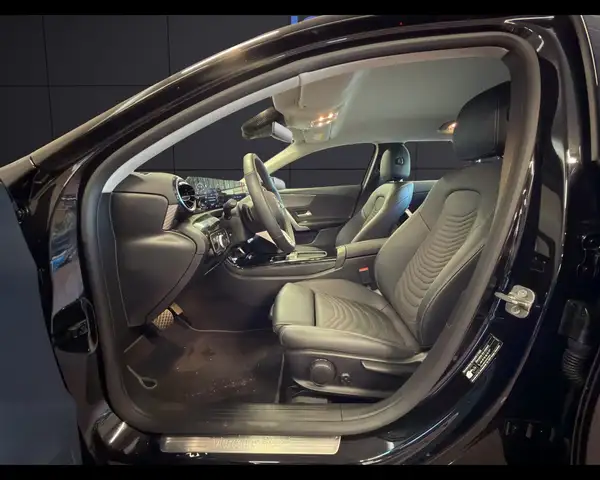 Mercedes-Benz A-Class view 9