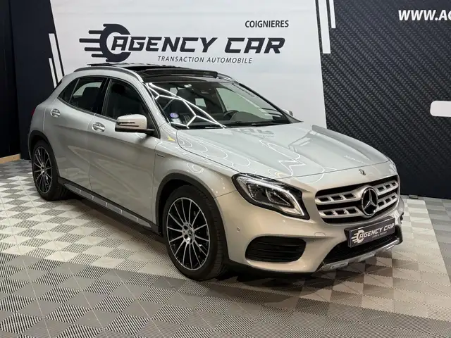 Mercedes-Benz GLA 200 GLA 200 - BV 7G-DCT  - WhiteArt - Toit Ouvrant - Sièges chauffants