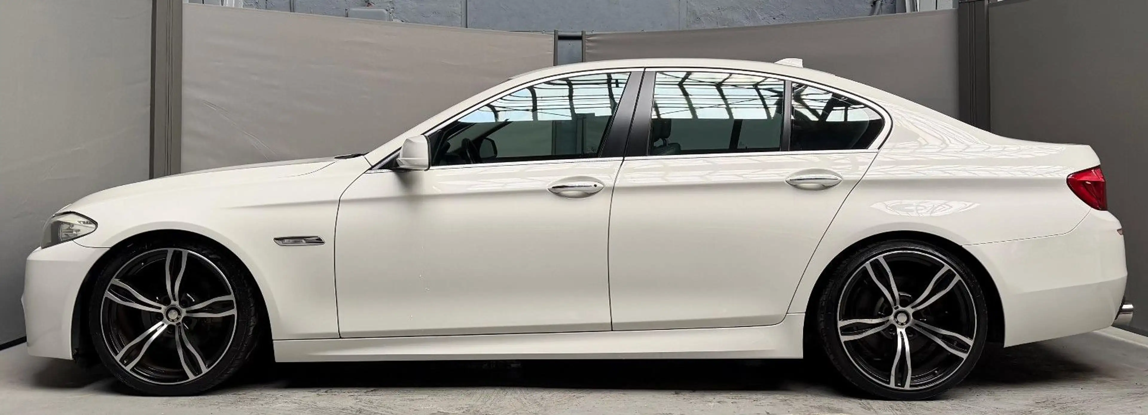 BMW 528 i 530i M-Sport Leder Navi Xenon Komfortzugang — photo 7