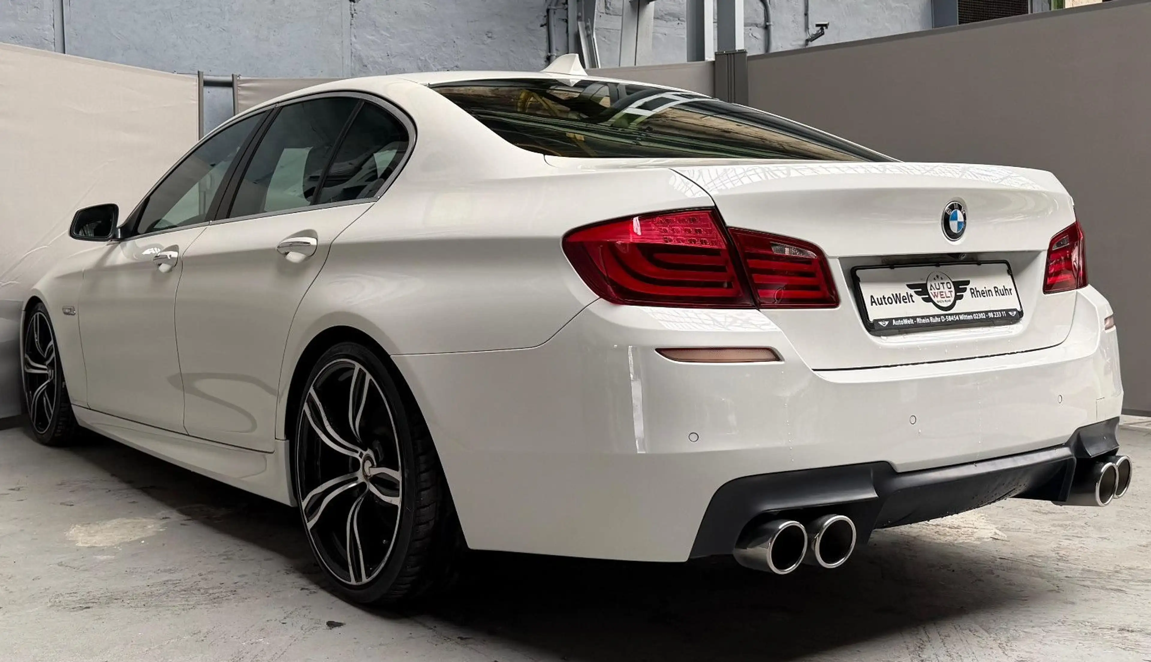 BMW 528 i 530i M-Sport Leder Navi Xenon Komfortzugang — photo 9