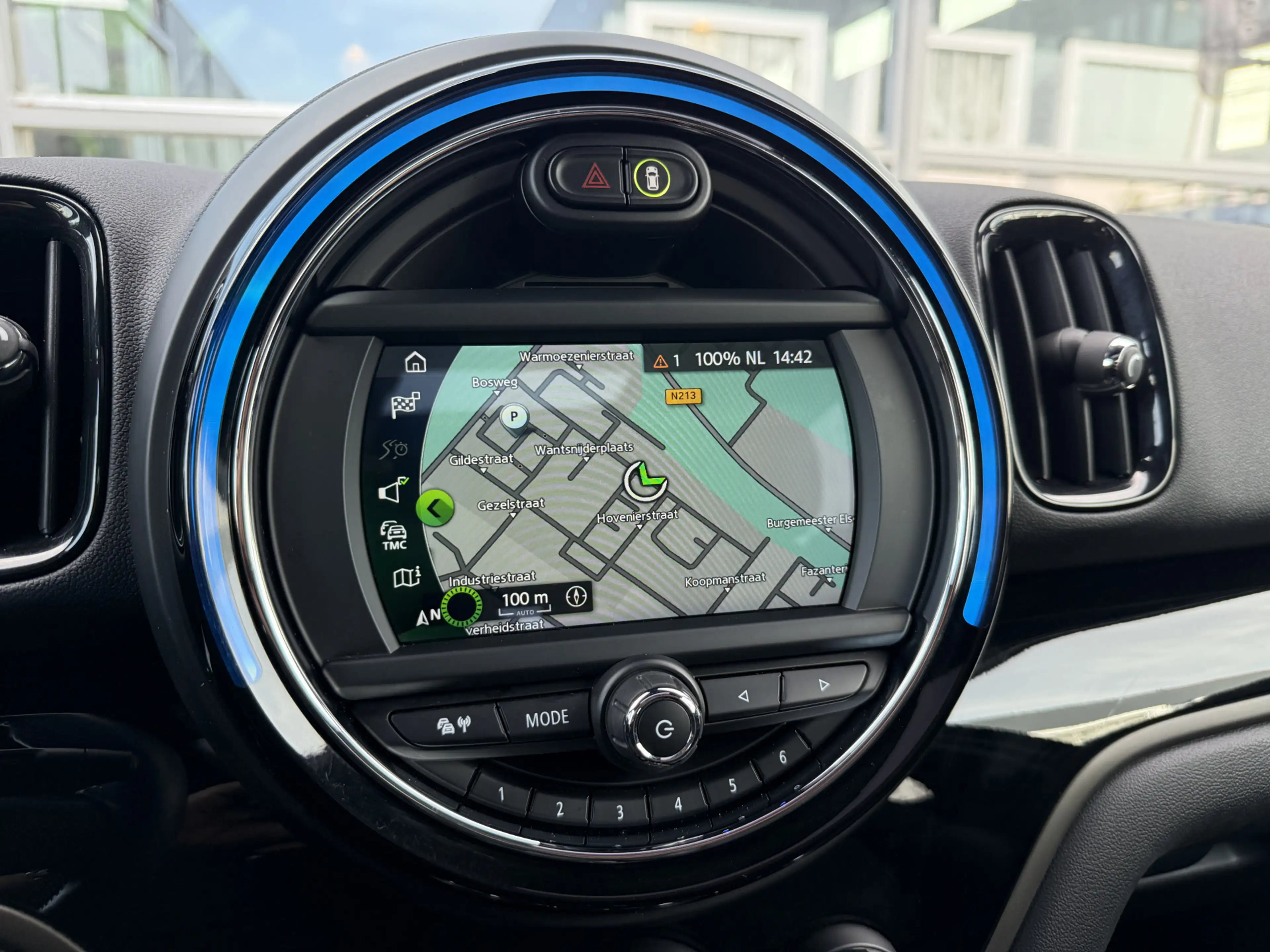 MINI One Countryman 1.5 Chili Pano/Leder/Apple/LED — photo 13