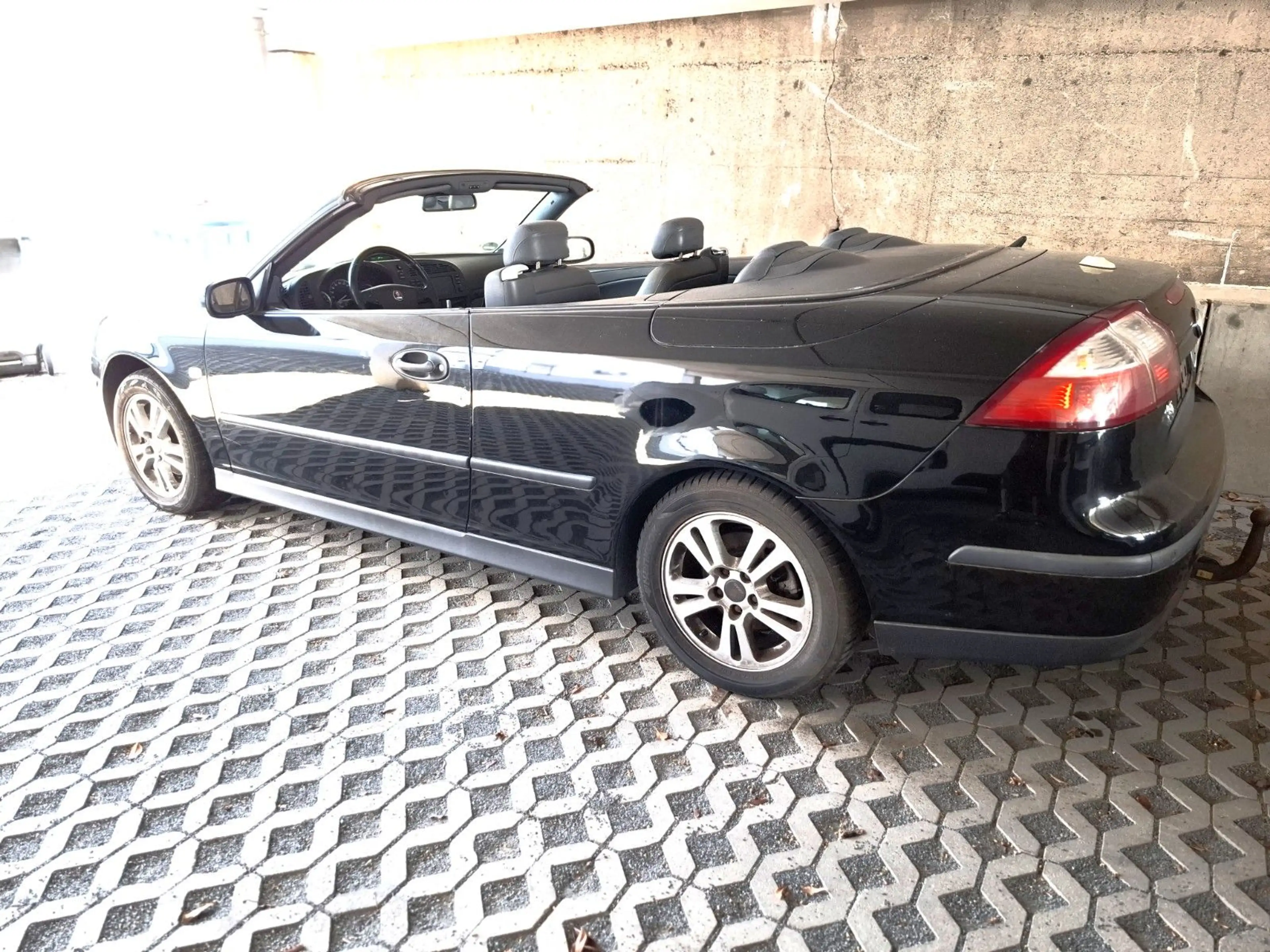 Saab 9-3 Cabriolet 1.8 T Linear Automatik guter Zust. — photo 2