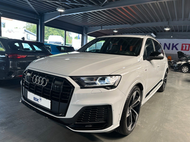 Audi Q7 55 TFSI quattro S line 7 Sitzer